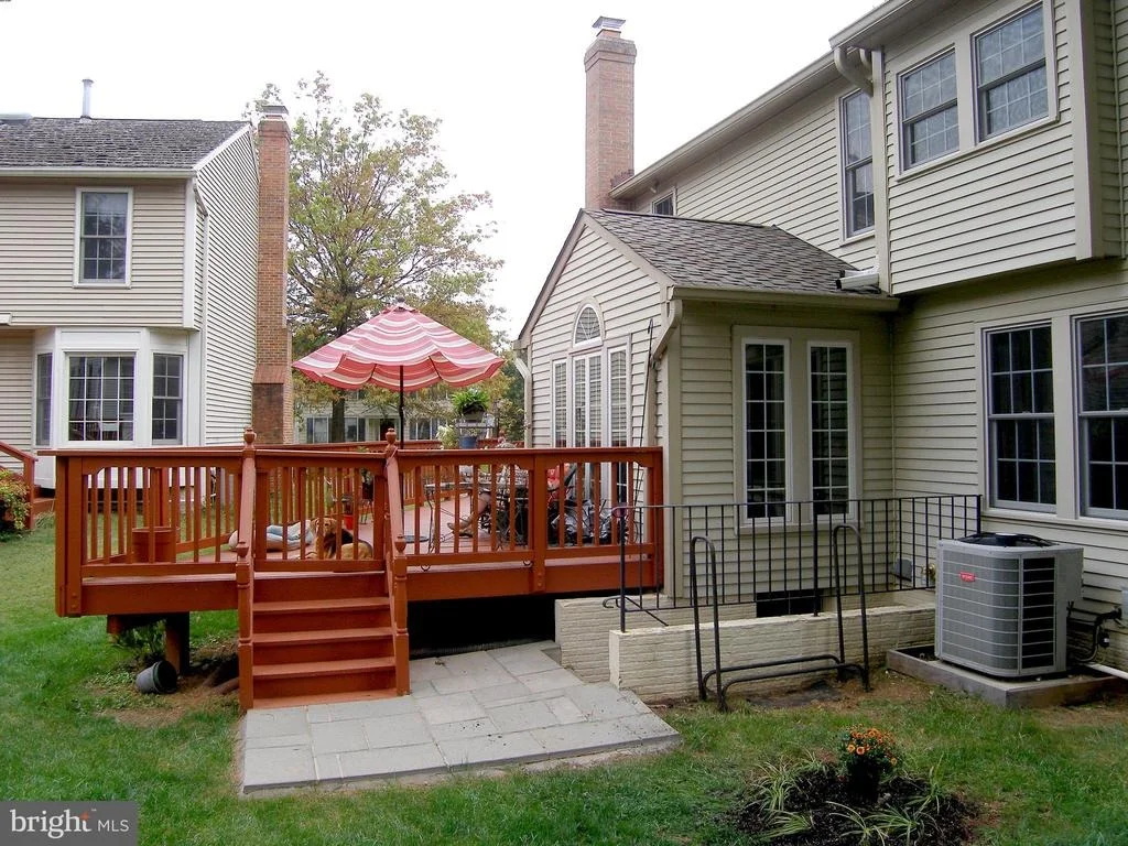 Photo of 1 LIBRARY COURT