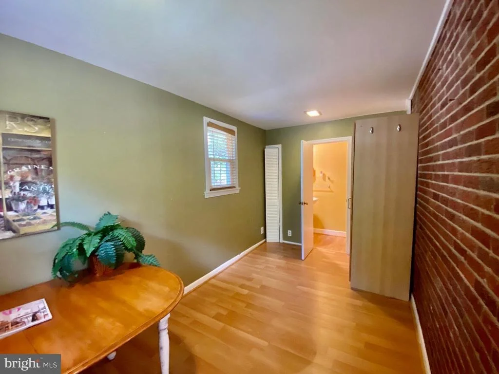 Photo of 9303 GLENVILLE ROAD