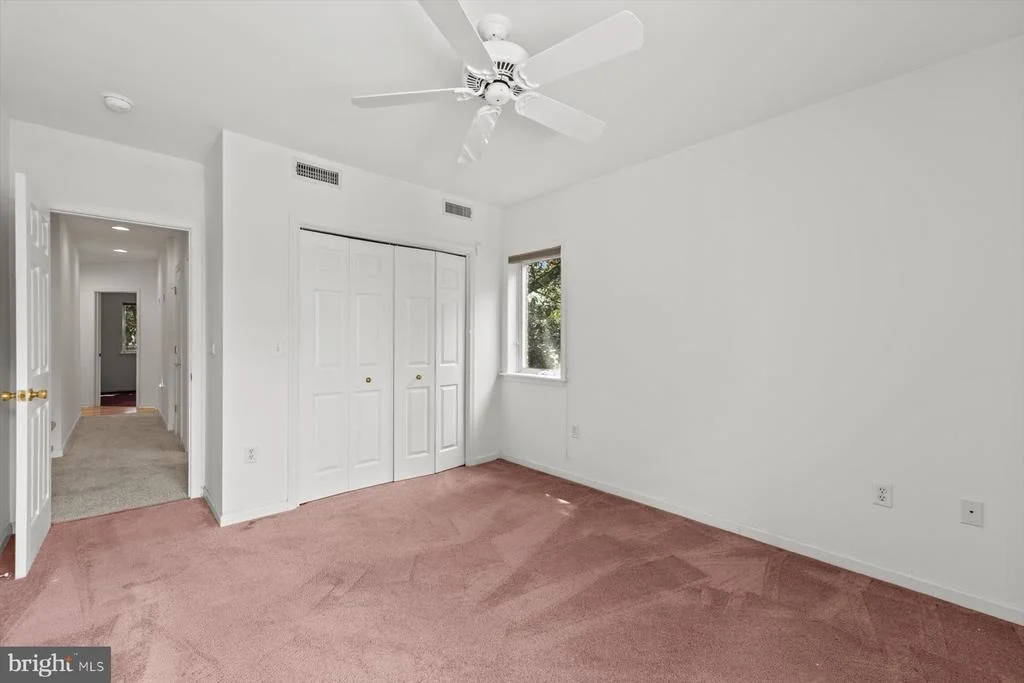 Photo of 20340 SILVER LAKE DRIVE