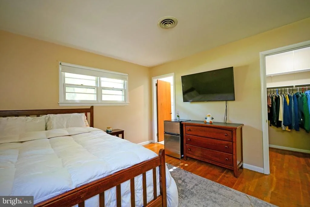 Photo of 405 MARVEL ROAD