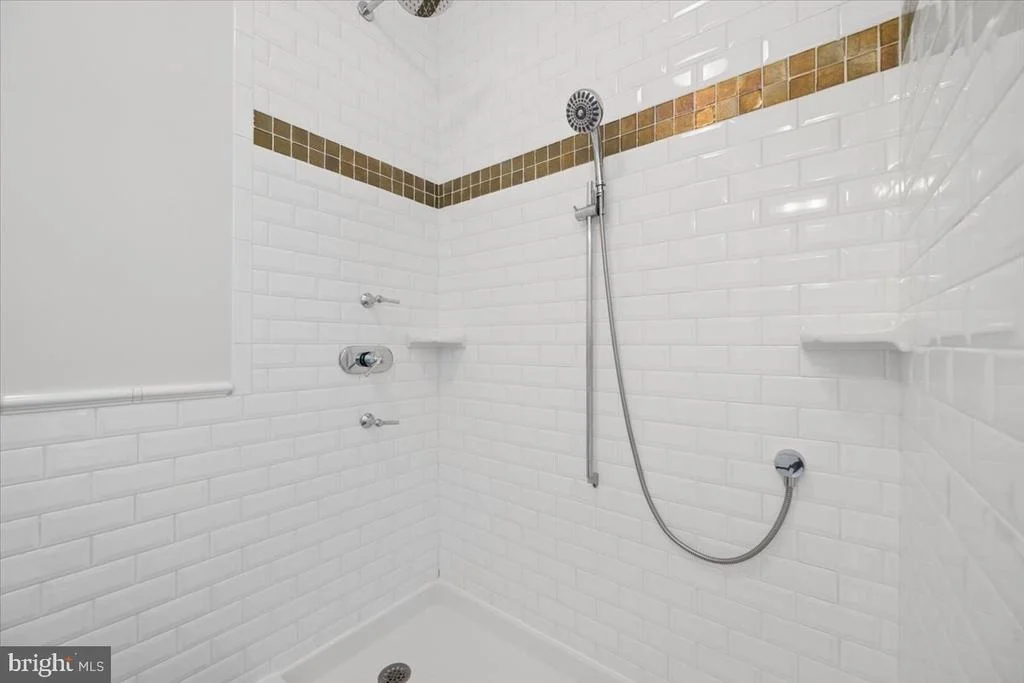Photo of 109 BAYSIDE DRIVE