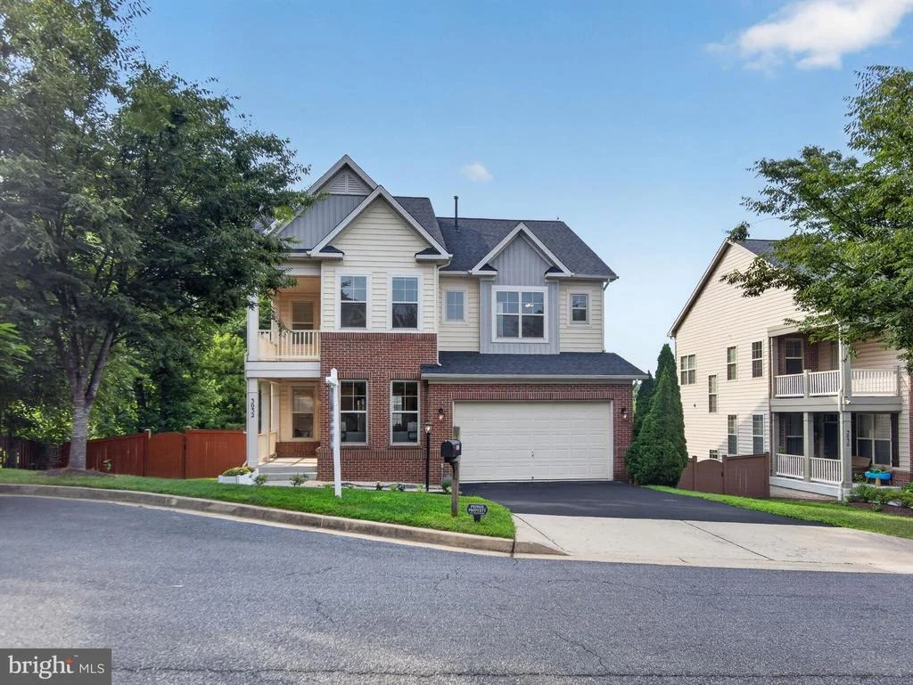 Photo of 3032 MOORE LANE