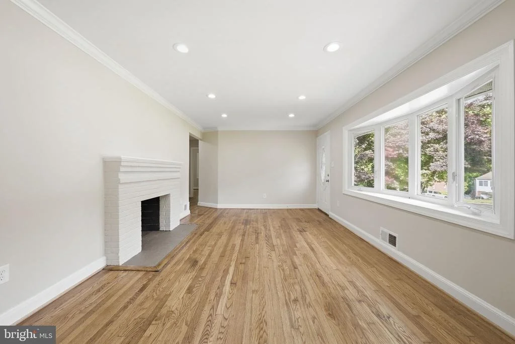Photo of 4915 SHARON ROAD