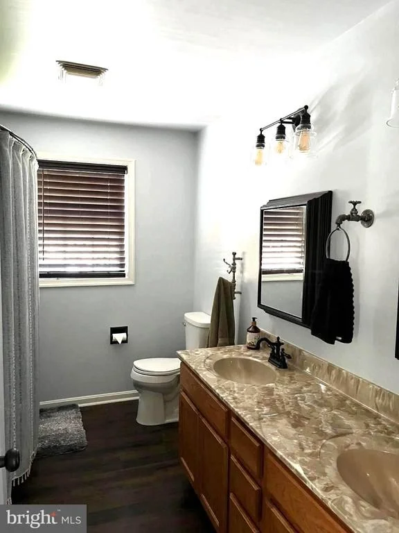 Photo of 15932 HIBISCUS DRIVE