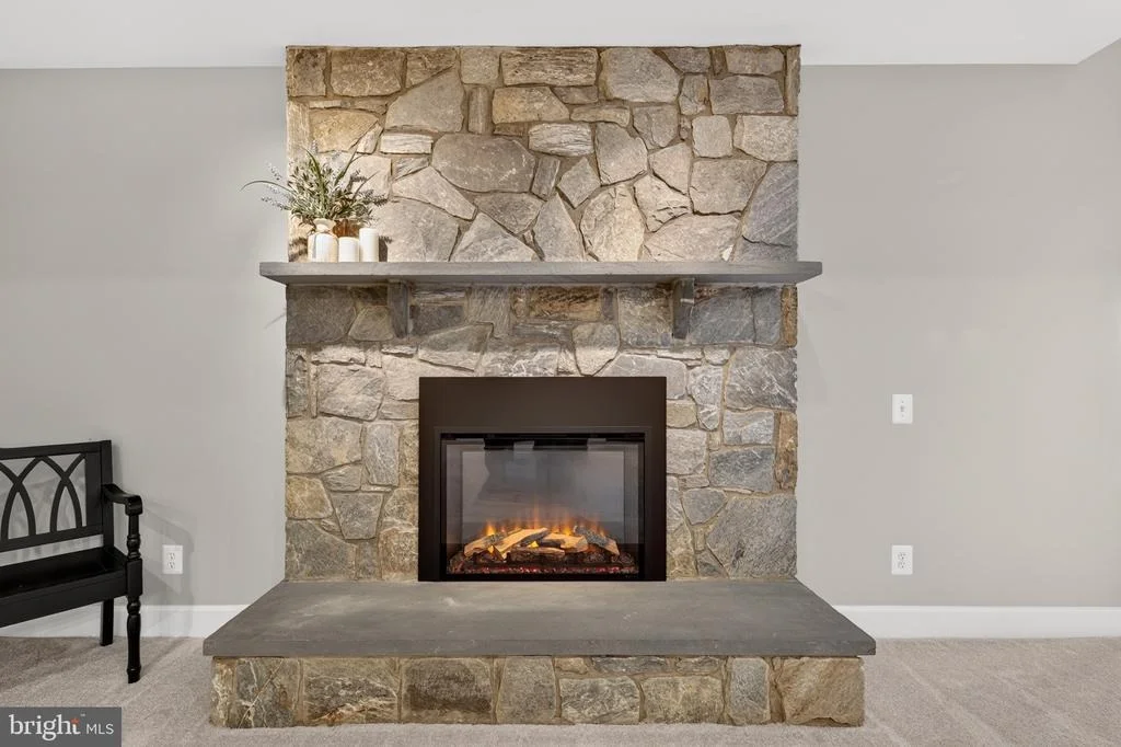 Photo of 20882 MCINTOSH PLACE