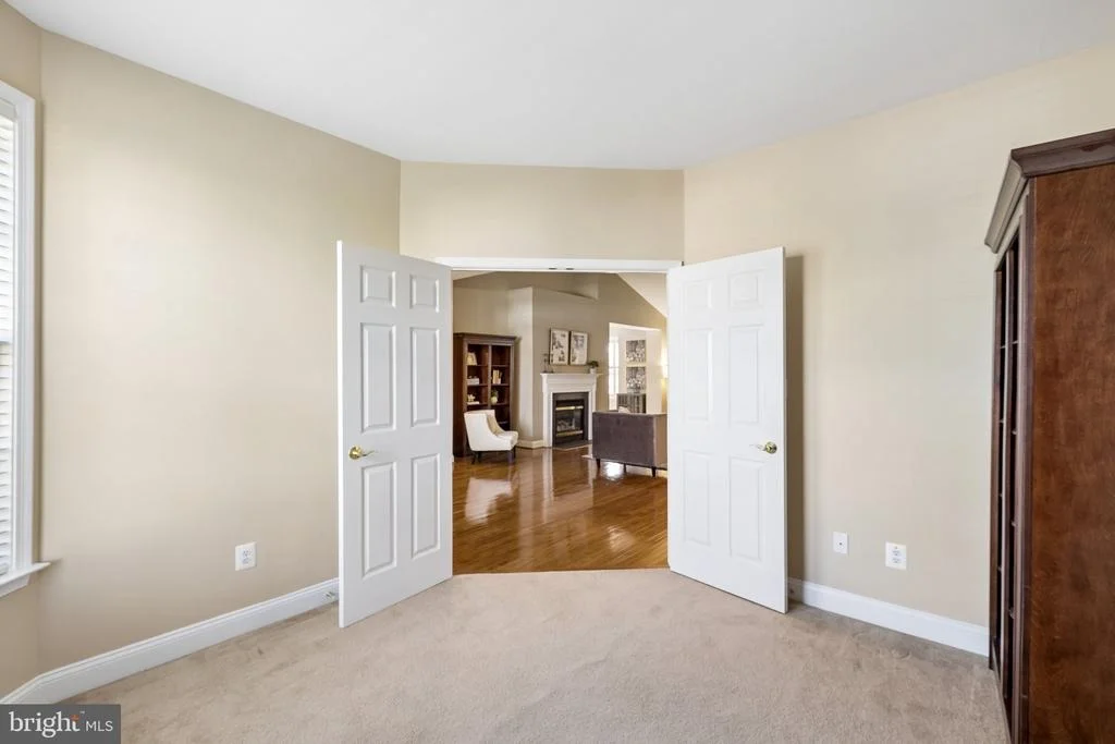 Photo of 13001 TRIPLE CROWN LOOP