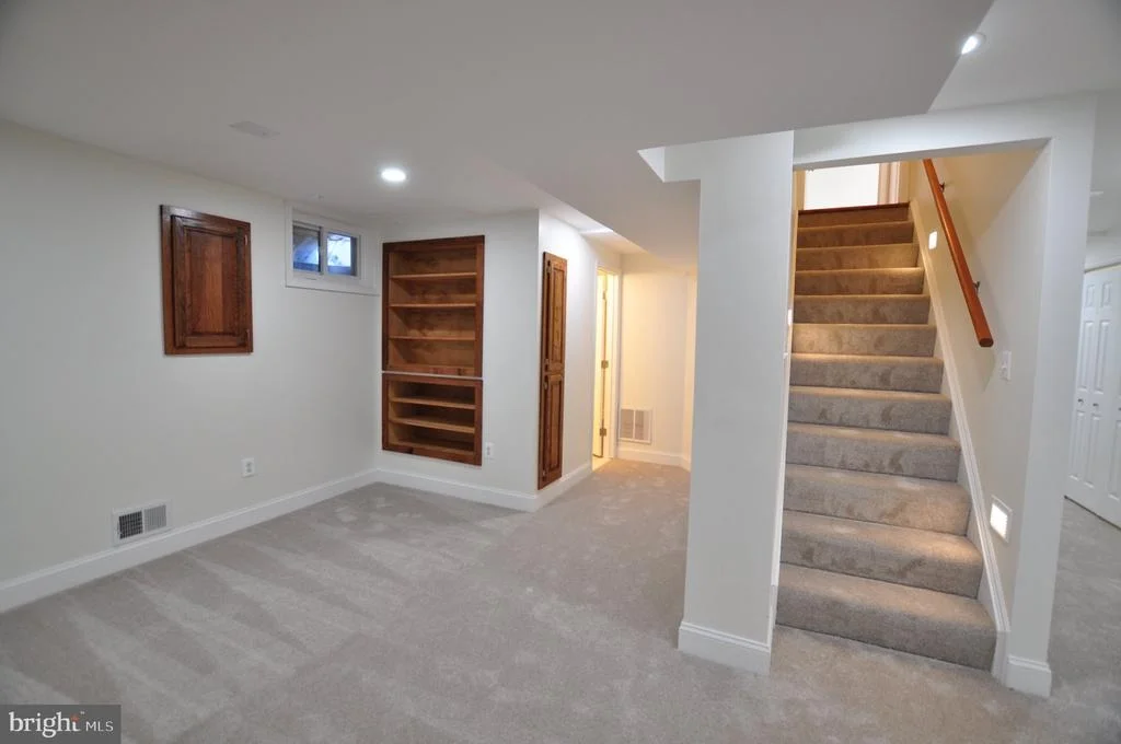 Photo of 7421 BRENISH DRIVE