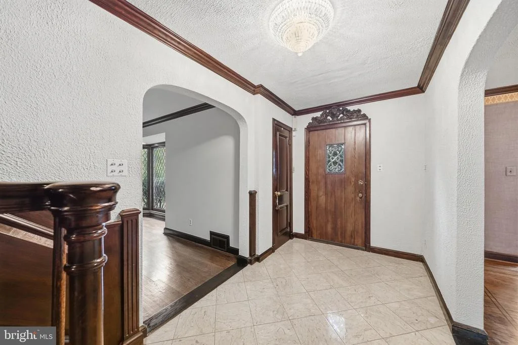 Photo of 10601 SWEETBRIAR PARKWAY