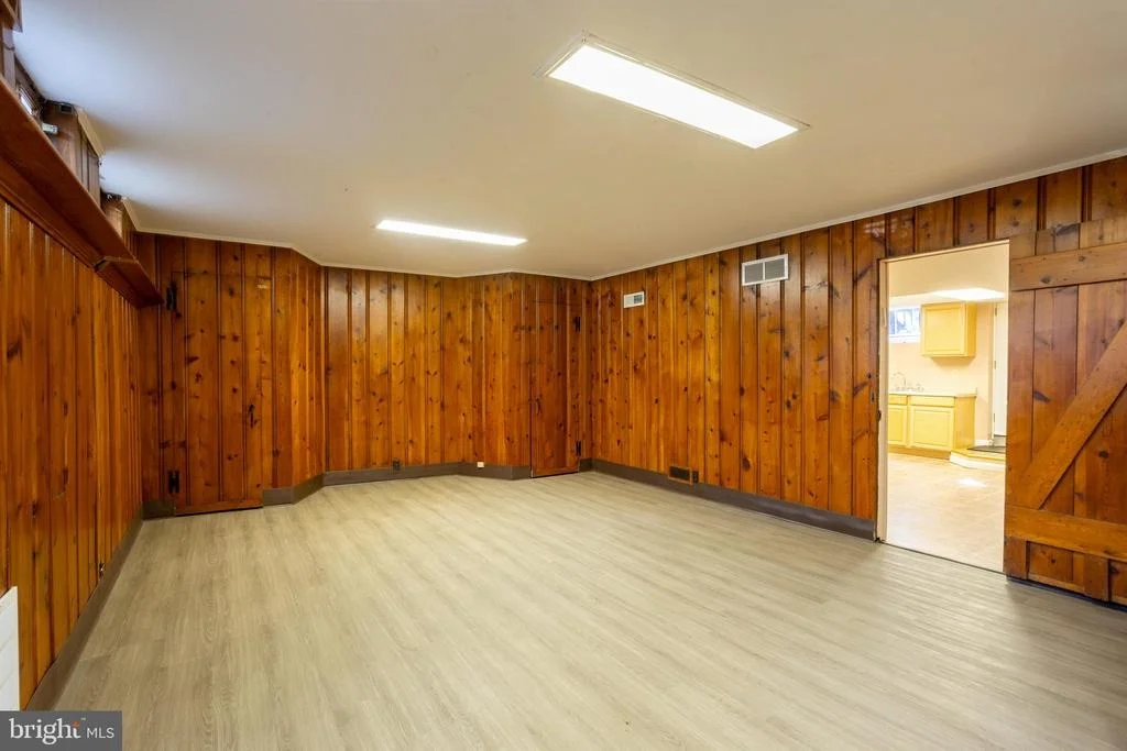 Photo of 3306 LABYRINTH ROAD