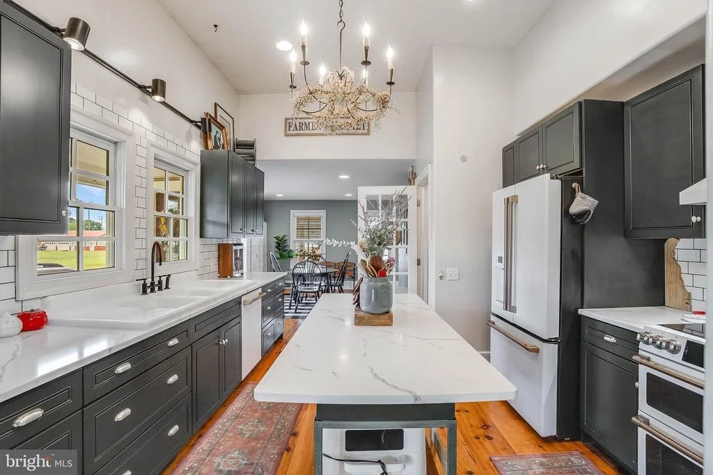Photo of 30328 SEAFORD ROAD