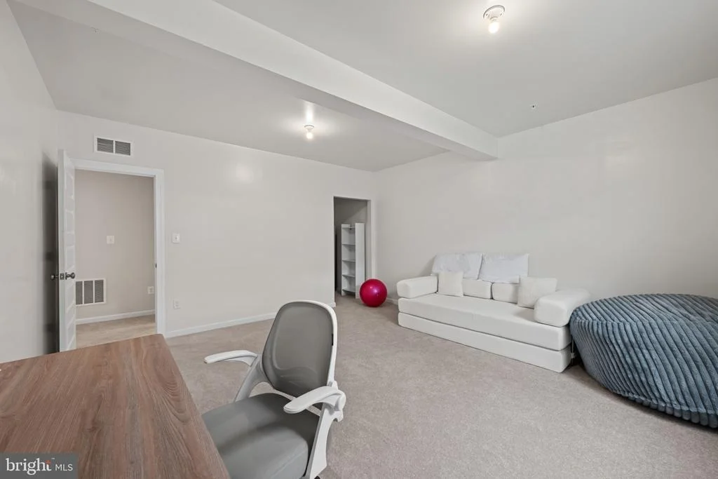 Photo of 6119 SAVANNAH DRIVE