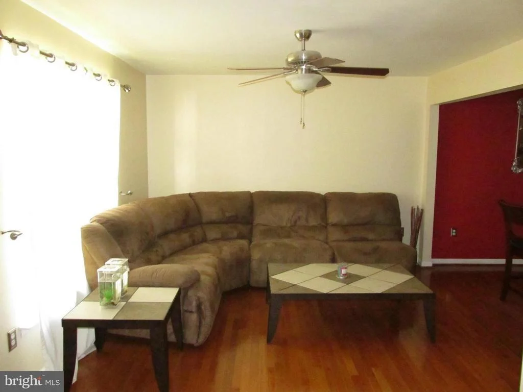 Photo of 714 NARROWLEAF DRIVE