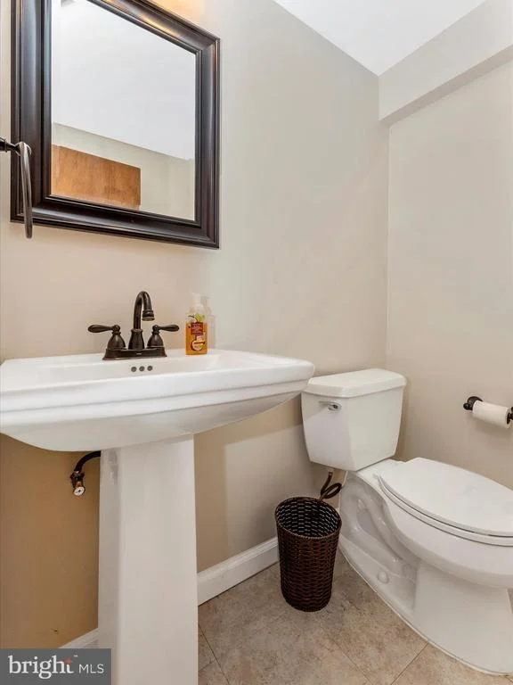 Photo of 10808 MIDDLEBORO DRIVE