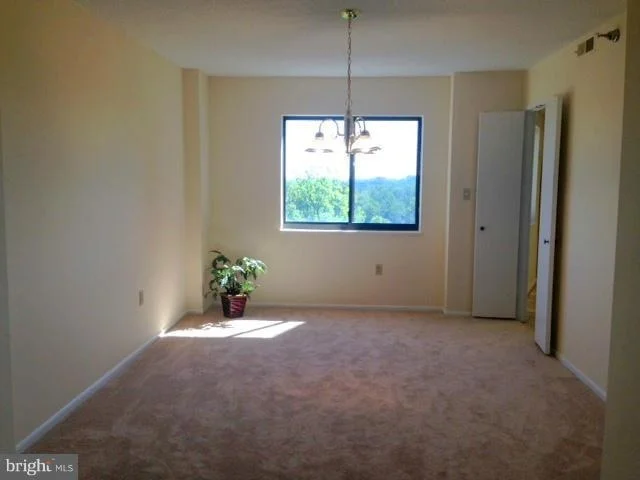 Photo of Unit 3926 at 15115 INTERLACHEN DRIVE