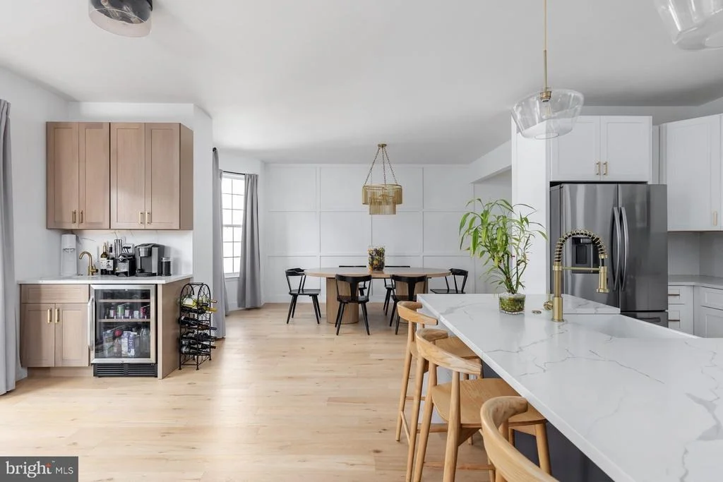 Photo of 658 WORCESTER DRIVE