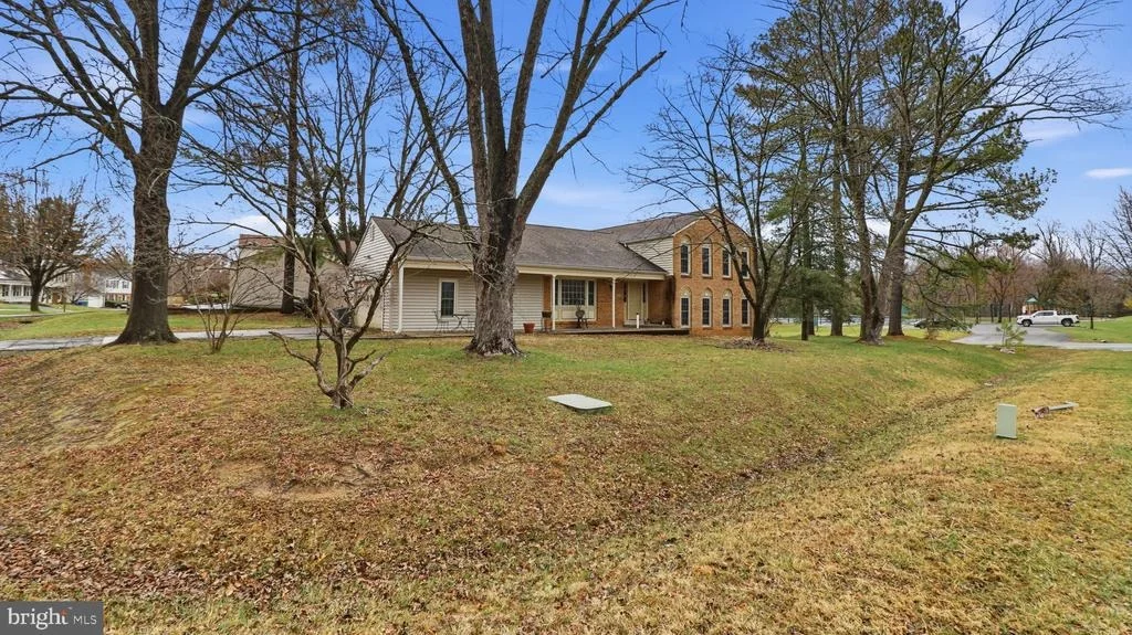 Photo of 15501 PEACH LEAF LANE