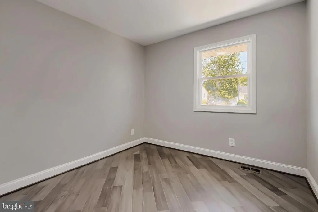 Photo of 105 ROSECREST DRIVE