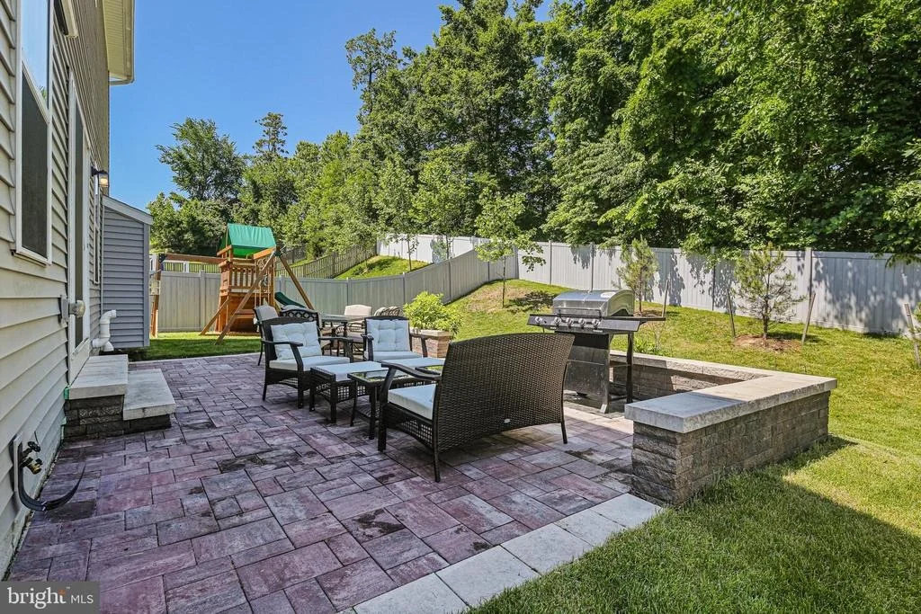 Photo of 6023 CHARLES HENRY PLACE