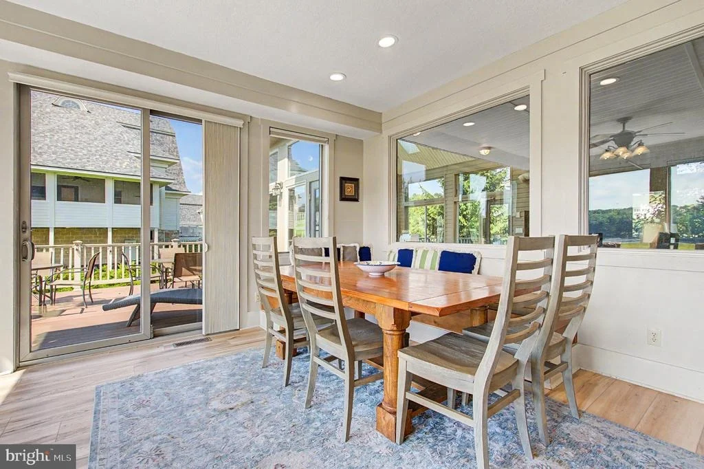 Photo of 342 LAKEFRONT LINKS DRIVE