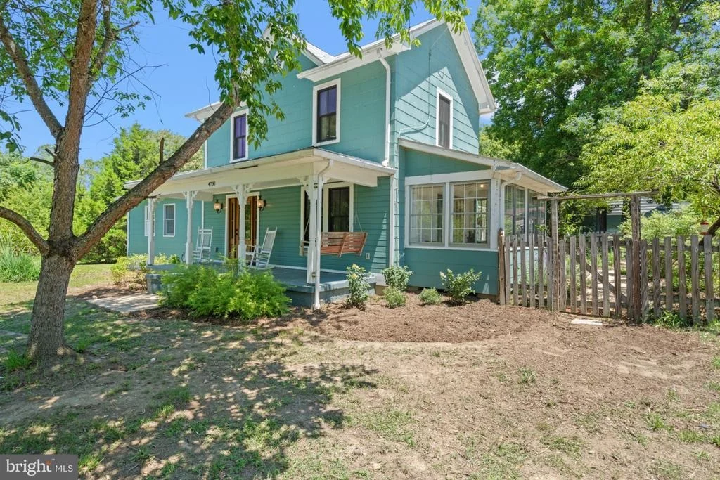 Photo of 4730 BICKNELL ROAD