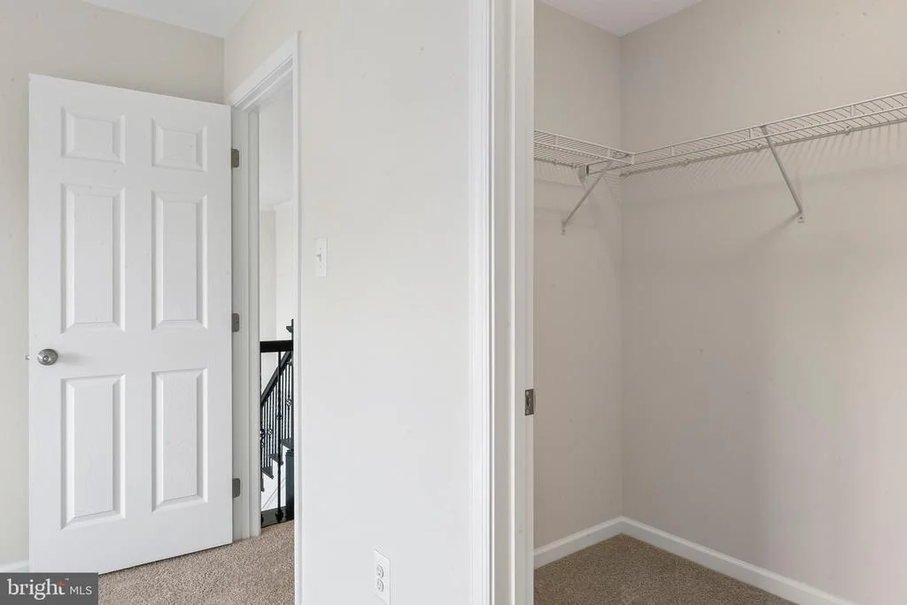 Photo of 2754 HILLFIELD DRIVE