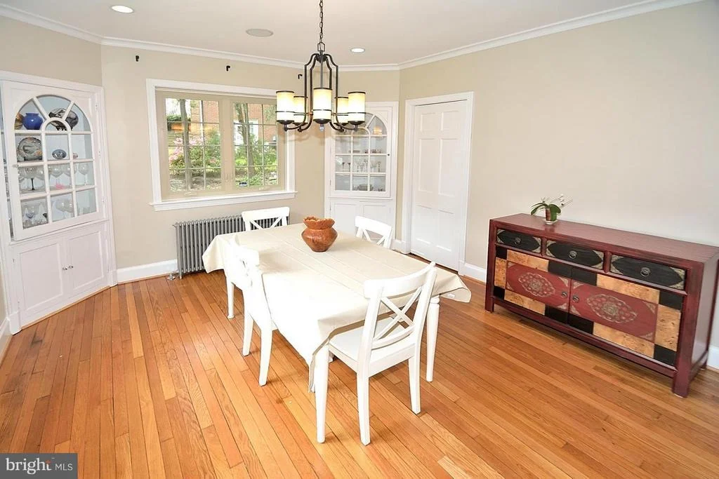 Photo of 1407 DALE DRIVE