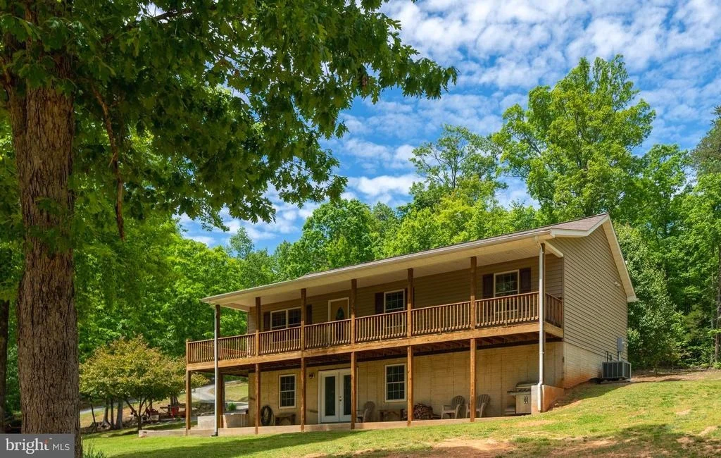 Photo of 2890 THOROUGHFARE ROAD