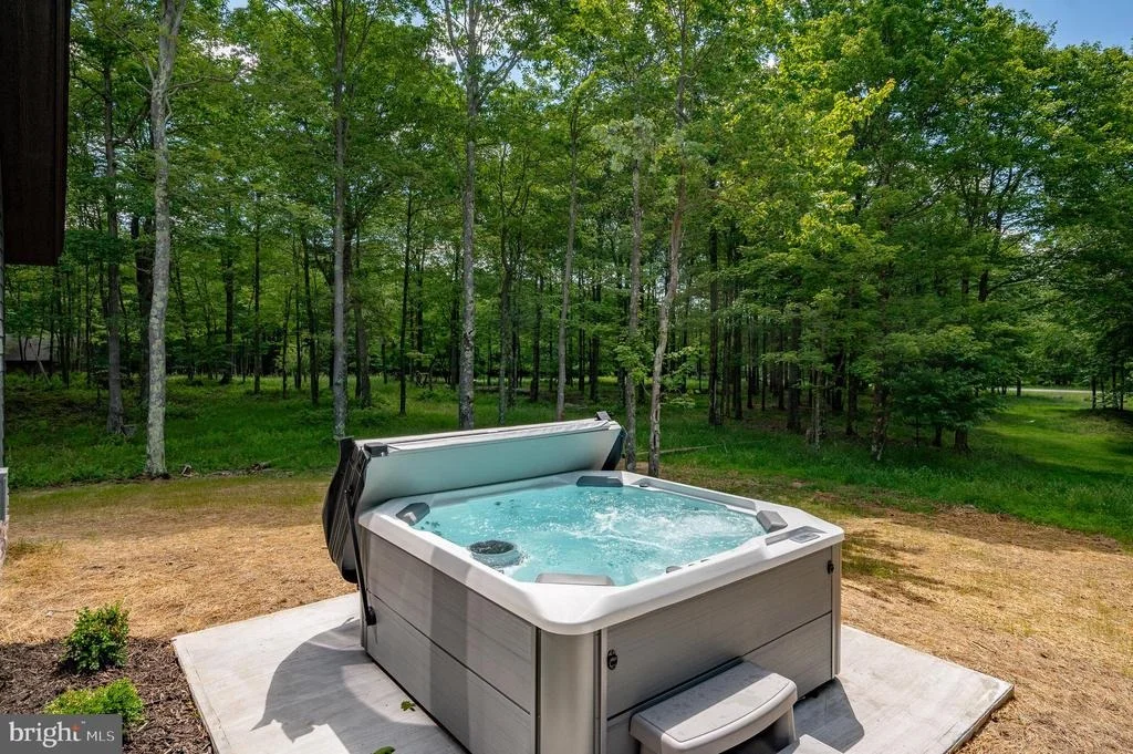 Photo of 49 GREENSTONE WAY