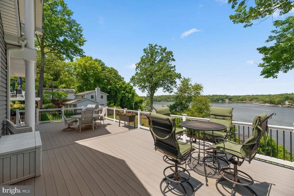 Photo of 1162 OAK VIEW DRIVE