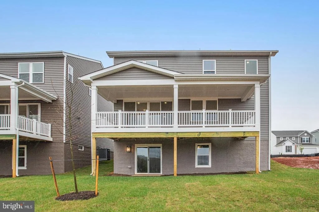 Photo of 626 CLOVER LANE