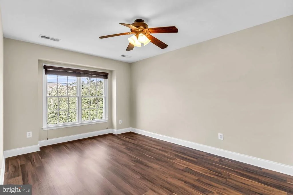 Photo of 42985 PASCALE TERRACE