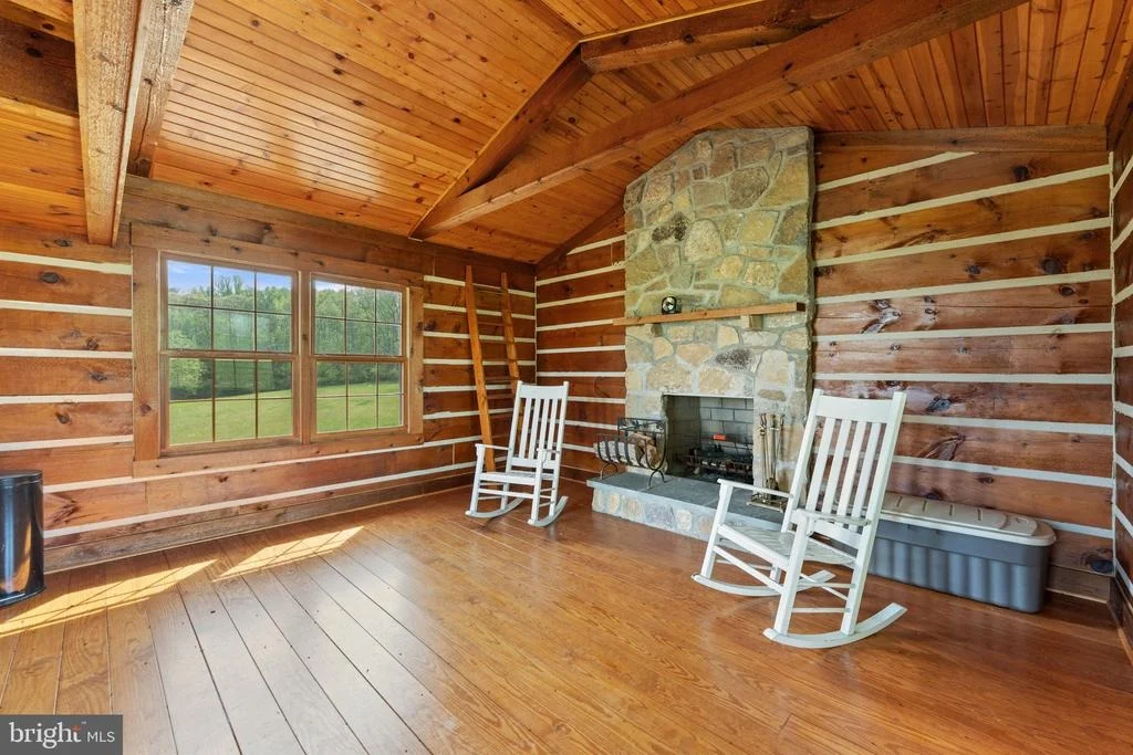 Photo of 6370 & 6378 JOHN BARTON PAYNE ROAD