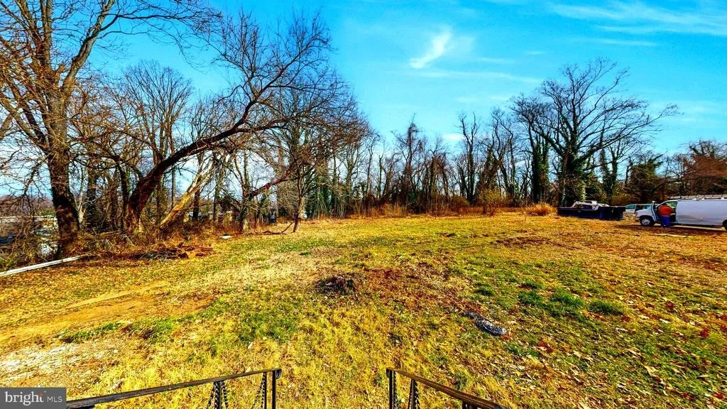 Photo of 1404 PINE GROVE ROAD