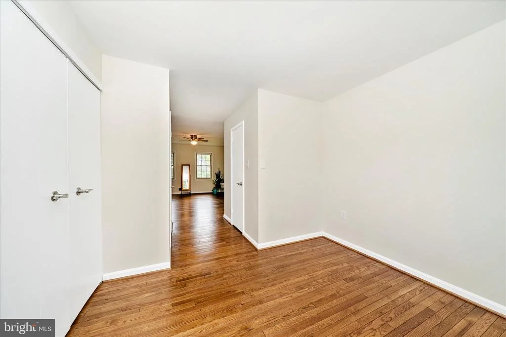 Photo of 16000 NARROWS TERRACE