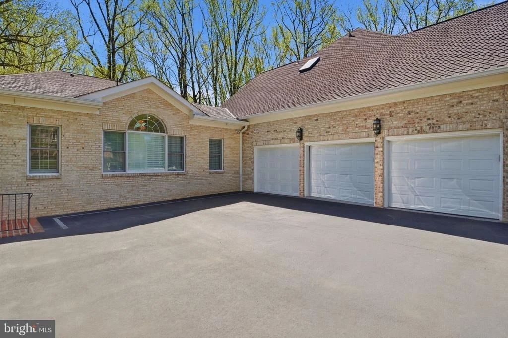 Photo of 9703 MILL RACE ESTATES DRIVE