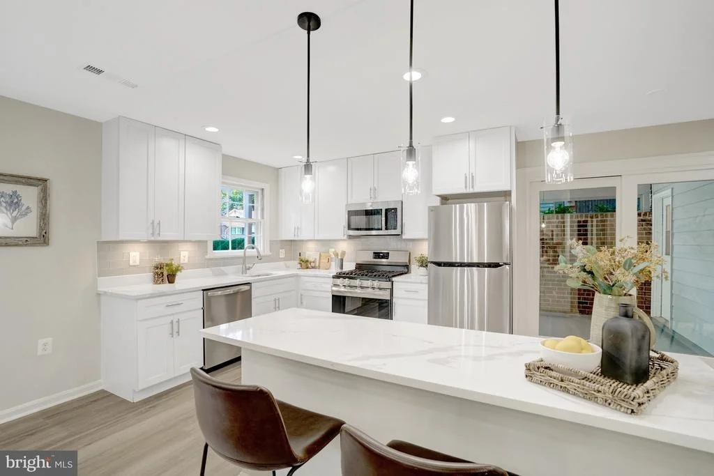 Photo of 3820 WINTERSET DRIVE