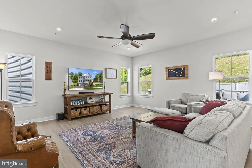 Photo of 2944 HERITAGE DRIVE