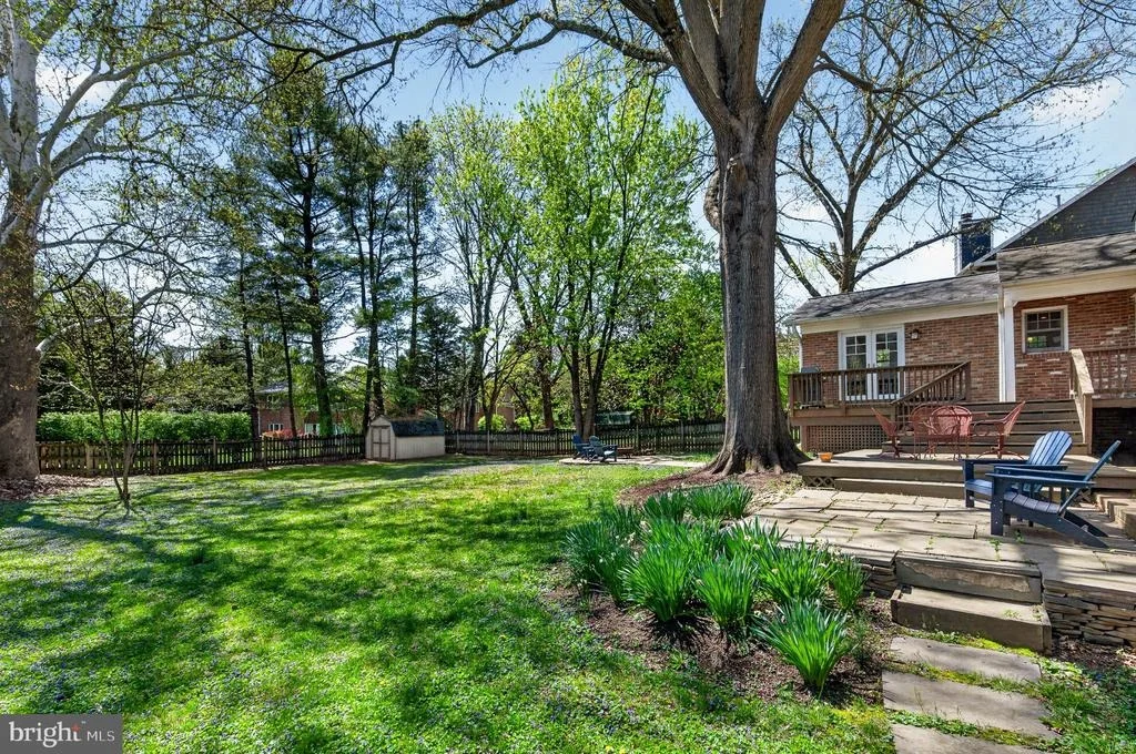 Photo of 6619 MELROSE DRIVE