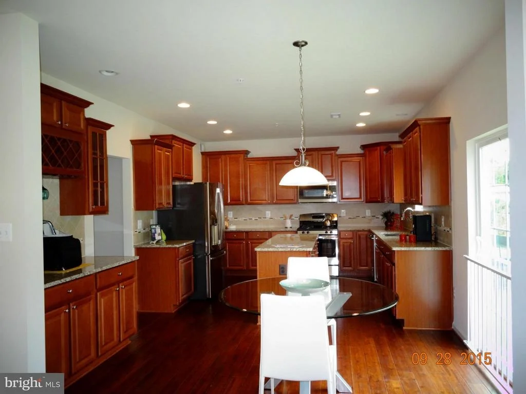 Photo of 7858 SUNHAVEN WAY