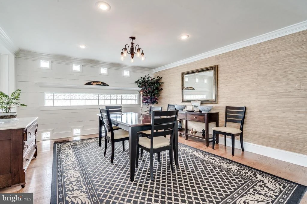 Photo of 7006 RIVER DRIVE ROAD