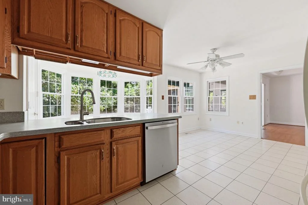 Photo of 2417 BEAR DEN ROAD