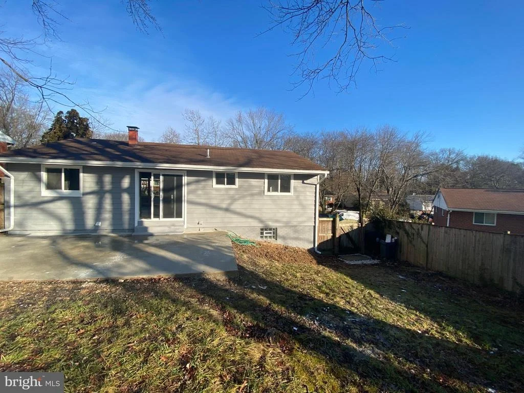 Photo of 9209 ROLLING VIEW DRIVE