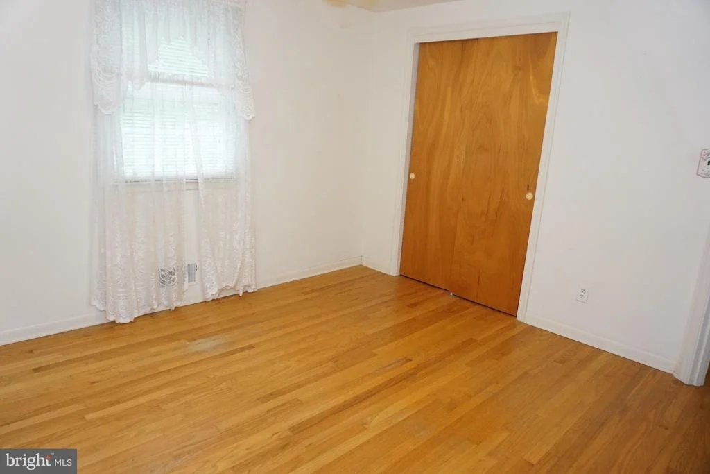 Photo of 1304 CHEZ COURT
