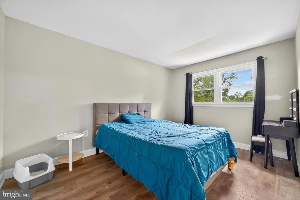 Photo of 9015 LONGBOW ROAD