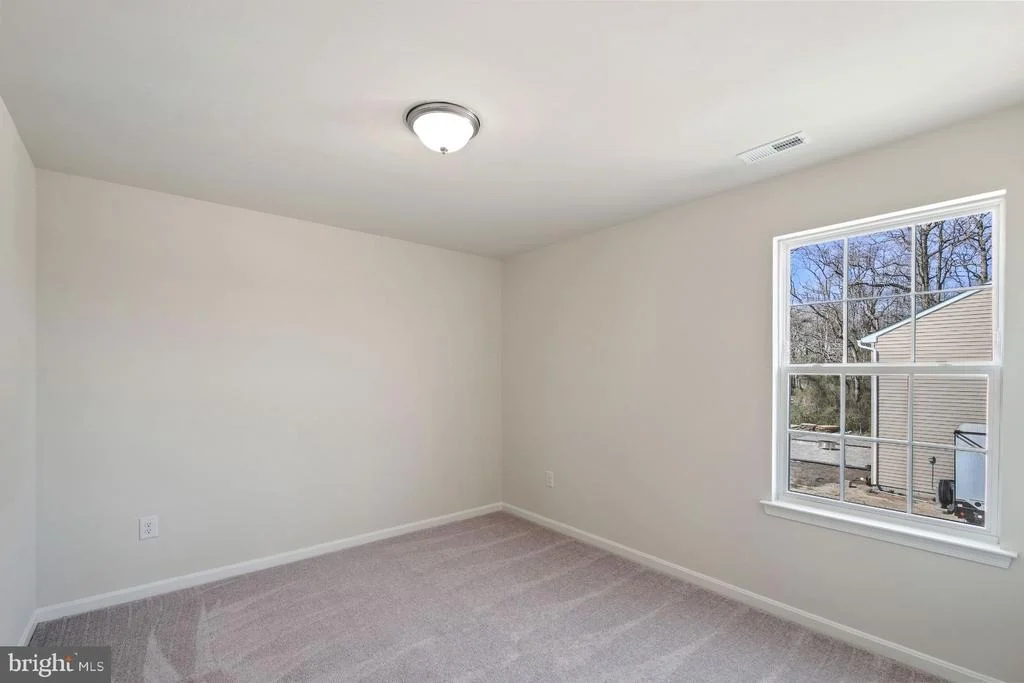 Photo of 90 GRIFFITH WAY