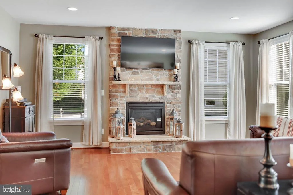 Photo of 22357 HARRIER LANE