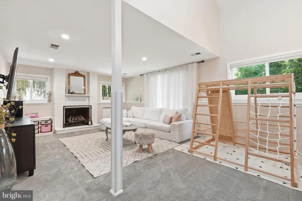 Photo of 6944 SPELMAN DRIVE