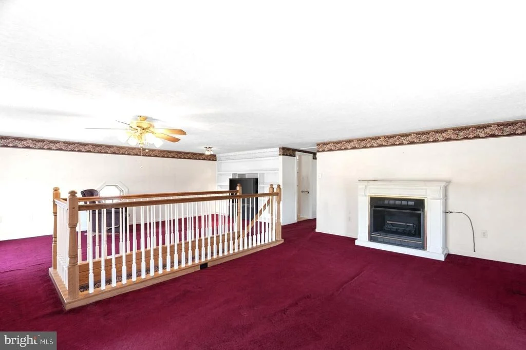 Photo of 2974 MARTINSBURG