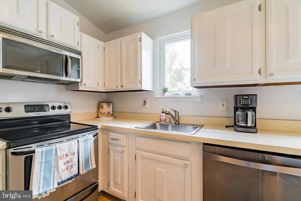 Photo of 1179 GATEWAY DRIVE