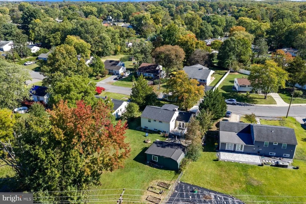 Photo of 530 RITA DRIVE